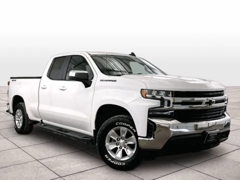 Photos of 2020 Chevrolet Silverado 1500 LT for sale in Dillsburg, PA at Bob Ruth Ford Dillsburg
