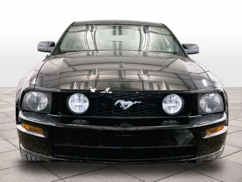 More photos of 2006 Ford Mustang GT Premium at Bob Ruth Ford Dillsburg, PA