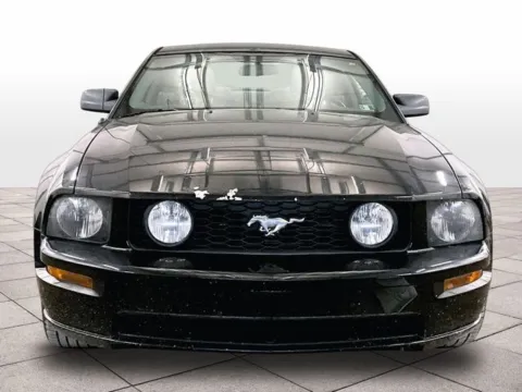 More photos of 2006 Ford Mustang GT Premium at Bob Ruth Ford Dillsburg, PA