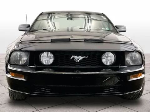 More photos of 2006 Ford Mustang GT Premium at Bob Ruth Ford Dillsburg, PA