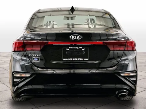 More photos of 2019 Kia Forte LXS at Bob Ruth Ford Dillsburg, PA