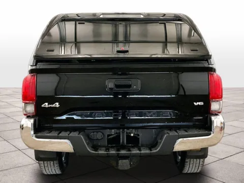 More photos of 2019 Toyota Tacoma SR5 at Bob Ruth Ford Dillsburg, PA