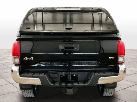More photos of 2019 Toyota Tacoma SR5 at Bob Ruth Ford Dillsburg, PA