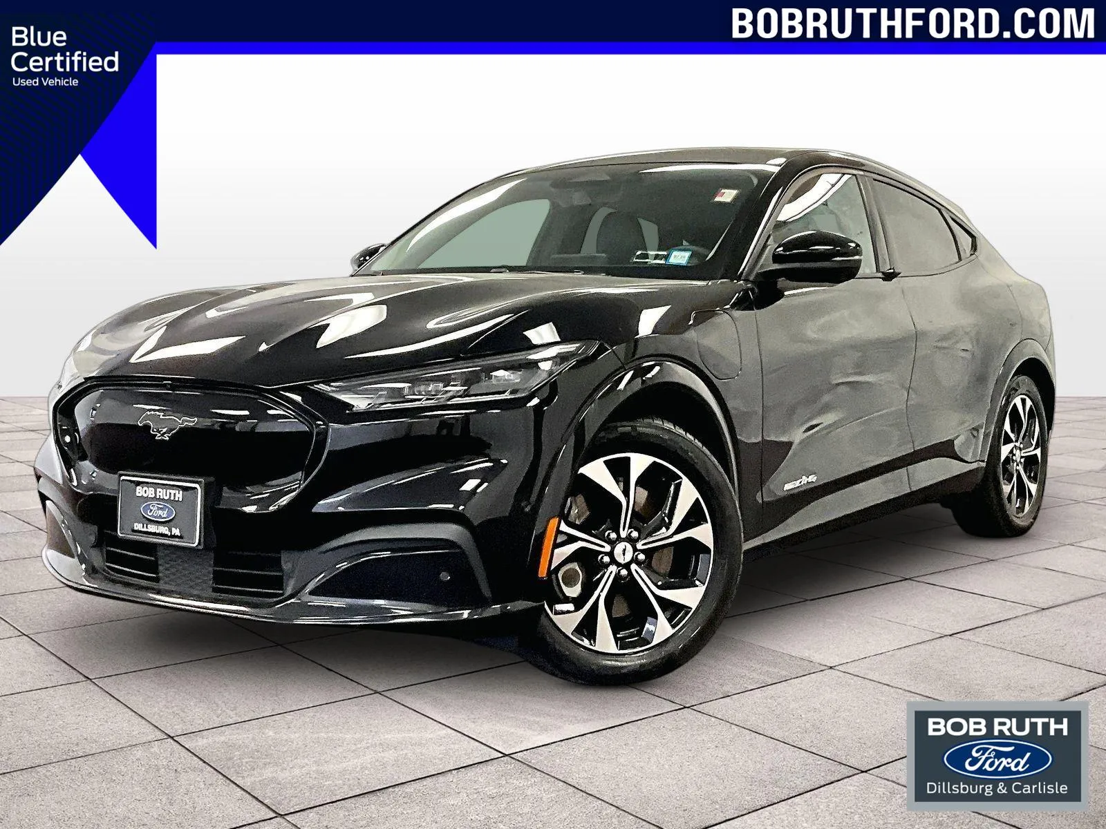 2023 Ford Mustang-Mach-e Premium's photo