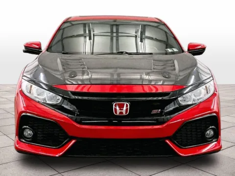 More photos of 2019 Honda Civic Si w/Summer Tires at Bob Ruth Ford Dillsburg, PA