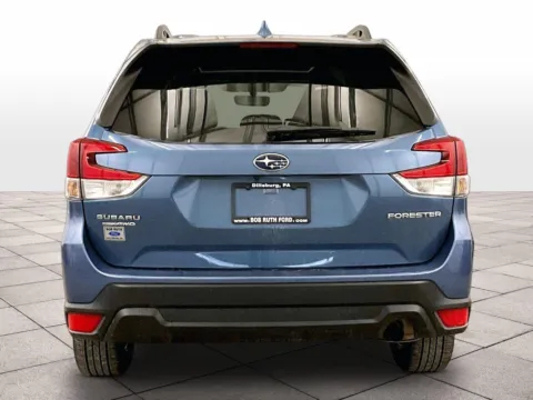 More photos of 2022 Subaru Forester Premium at Bob Ruth Ford Dillsburg, PA