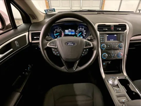 More photos of 2018 Ford Fusion SE at Bob Ruth Ford Dillsburg, PA