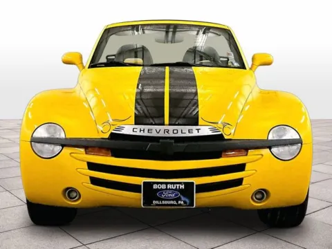 More photos of 2003 Chevrolet SSR LS at Bob Ruth Ford Dillsburg, PA
