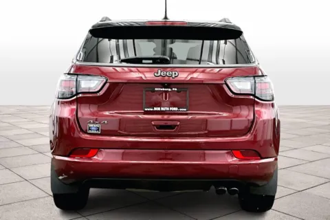 More photos of 2022 Jeep Compass High Altitude at Bob Ruth Ford Dillsburg, PA
