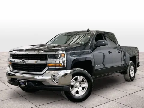 Gray 2018 Chevrolet Silverado 1500 LT for sale in Dillsburg, PA