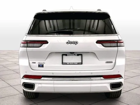 More photos of 2021 Jeep Grand Cherokee L Overland at Bob Ruth Ford Dillsburg, PA