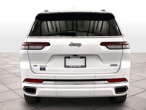 More photos of 2021 Jeep Grand Cherokee L Overland at Bob Ruth Ford Dillsburg, PA