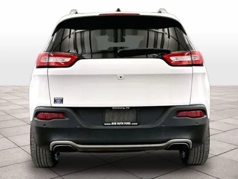 More photos of 2018 Jeep Cherokee Limited at Bob Ruth Ford Dillsburg, PA