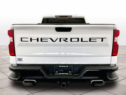 More photos of 2021 Chevrolet Silverado 1500 LT Trail Boss at Bob Ruth Ford Dillsburg, PA