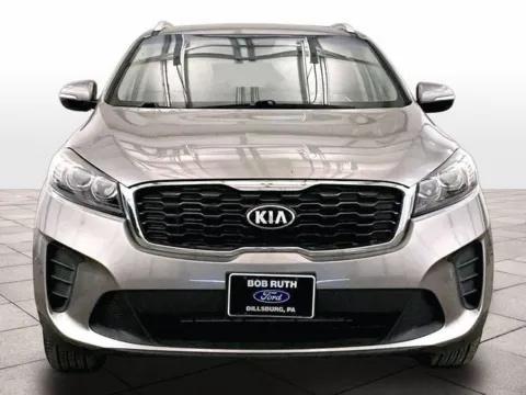 More photos of 2019 Kia Sorento LX at Bob Ruth Ford Dillsburg, PA