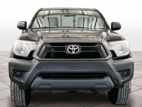 More photos of 2013 Toyota Tacoma at Bob Ruth Ford Dillsburg, PA