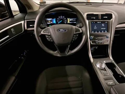 More photos of 2018 Ford Fusion SE at Bob Ruth Ford Dillsburg, PA