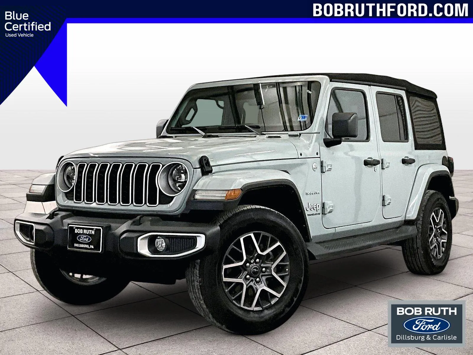 2024 Jeep Wrangler Sahara's photo