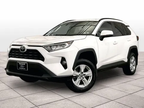 White 2020 Toyota RAV4 XLE for sale in Dillsburg, PA
