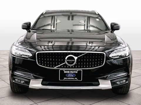 More photos of 2018 Volvo V90 Cross Country T5 at Bob Ruth Ford Dillsburg, PA