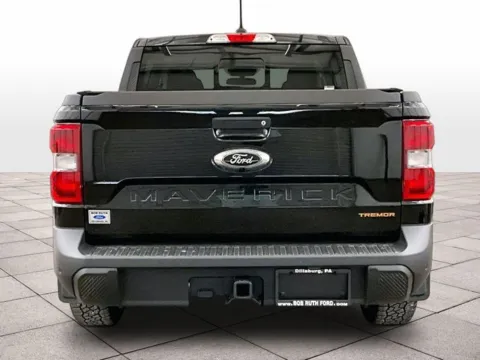 More photos of 2024 Ford Maverick Lariat at Bob Ruth Ford Dillsburg, PA