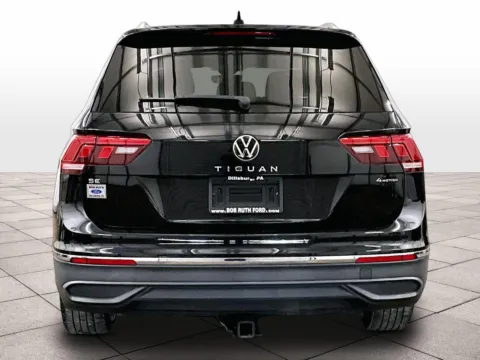 More photos of 2022 Volkswagen Tiguan SE at Bob Ruth Ford Dillsburg, PA