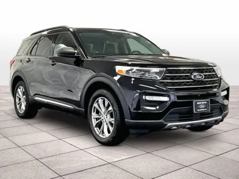 Photos of 2023 Ford Explorer XLT for sale in Dillsburg, PA at Bob Ruth Ford Dillsburg