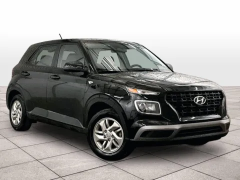 Photos of 2023 Hyundai Venue SE for sale in Dillsburg, PA at Bob Ruth Ford Dillsburg