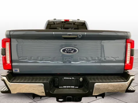 More photos of 2023 Ford Super Duty F-350 DRW LARIAT at Bob Ruth Ford Dillsburg, PA