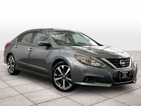 Photos of 2016 Nissan Altima 2.5 SR for sale in Dillsburg, PA at Bob Ruth Ford Dillsburg