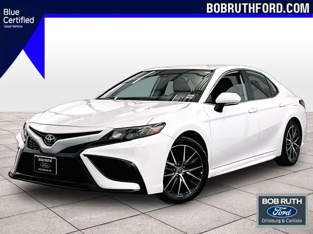 White 2024 Toyota Camry SE for sale in Dillsburg, PA