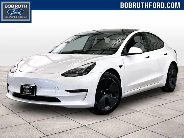 2023 Tesla Model 3 -'s photo