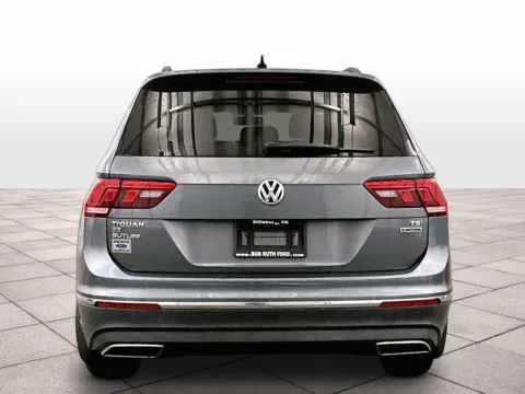 More photos of 2018 Volkswagen Tiguan SE at Bob Ruth Ford Dillsburg, PA