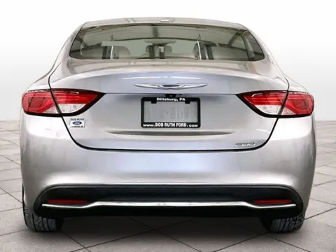 More photos of 2015 Chrysler 200 Limited at Bob Ruth Ford Dillsburg, PA