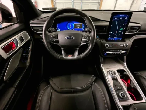 More photos of 2020 Ford Explorer ST at Bob Ruth Ford Dillsburg, PA