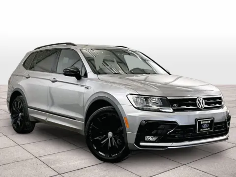 Photos of 2021 Volkswagen Tiguan SE R-Line Black for sale in Dillsburg, PA at Bob Ruth Ford Dillsburg