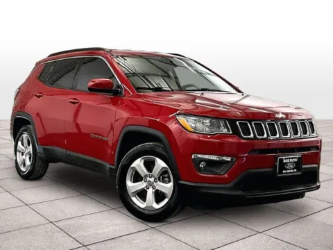 Photos of 2018 Jeep Compass Latitude for sale in Dillsburg, PA at Bob Ruth Ford Dillsburg