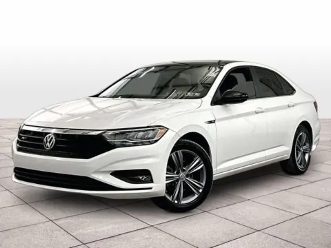 White 2019 Volkswagen Jetta R-Line for sale in Dillsburg, PA
