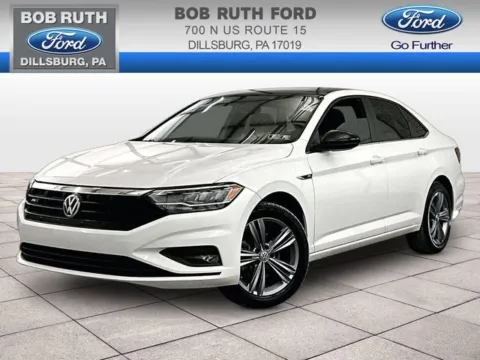 White 2019 Volkswagen Jetta R-Line for sale in Dillsburg, PA