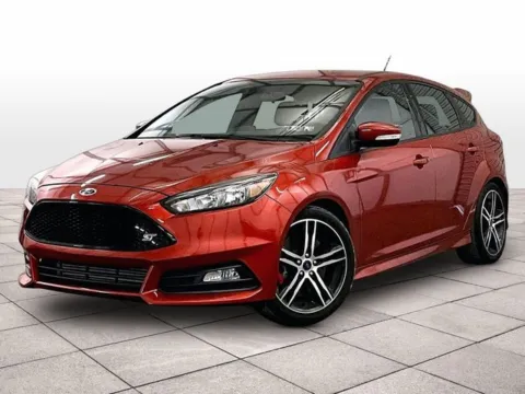 Red 2018 Ford Focus ST for sale in Dillsburg, PA