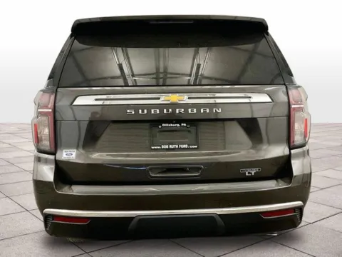 More photos of 2021 Chevrolet Suburban LT at Bob Ruth Ford Dillsburg, PA
