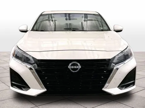 Another view of 2023 Nissan Altima 2.5 SV for sale in Dillsburg, PA at Bob Ruth Ford Dillsburg