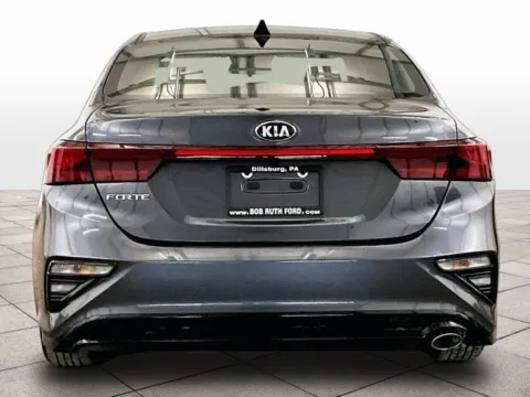 More photos of 2020 Kia Forte LXS at Bob Ruth Ford Dillsburg, PA
