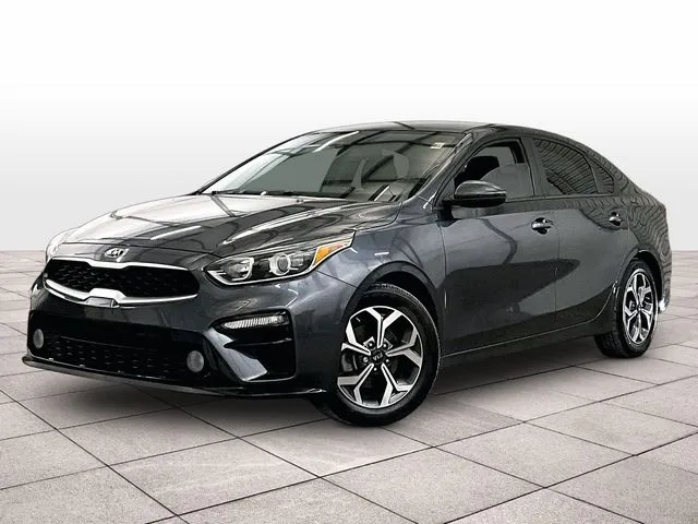 2020 Kia Forte LXS AT's photo