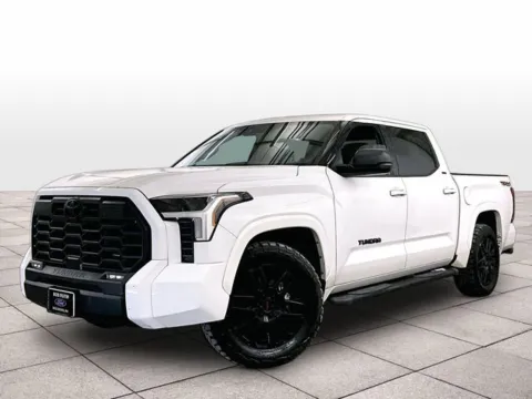 White 2023 Toyota Tundra SR5 for sale in Dillsburg, PA