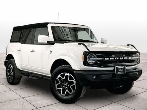 Photos of 2024 Ford Bronco Outer Banks for sale in Dillsburg, PA at Bob Ruth Ford Dillsburg