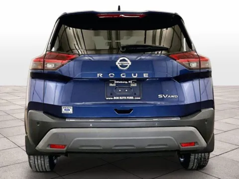 More photos of 2021 Nissan Rogue SV at Bob Ruth Ford Dillsburg, PA