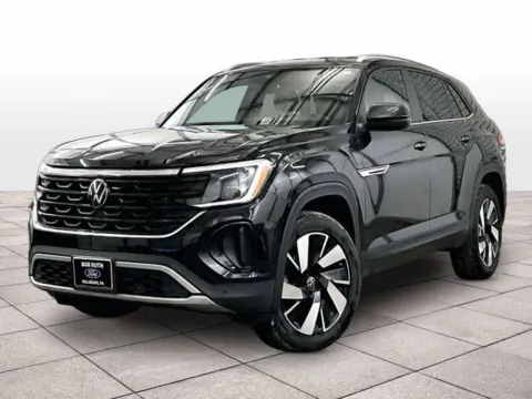 Black 2024 Volkswagen Atlas Cross Sport 2.0T SE w/Technology for sale in Dillsburg, PA