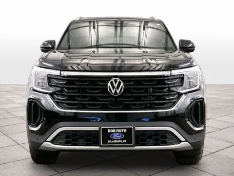 Another view of 2024 Volkswagen Atlas Cross Sport 2.0T SE w/Technology for sale in Dillsburg, PA at Bob Ruth Ford Dillsburg