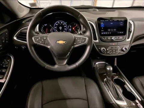 More photos of 2020 Chevrolet Malibu Premier at Bob Ruth Ford Dillsburg, PA